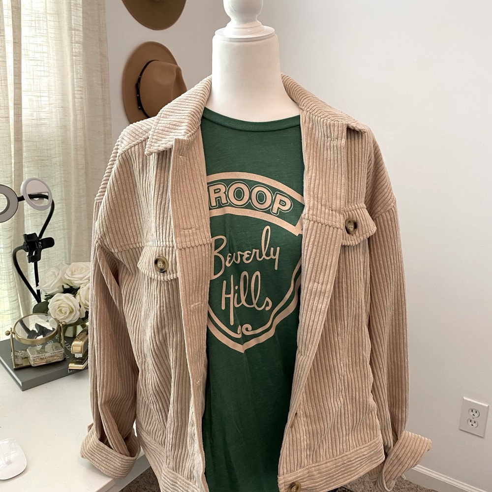 Apricot Amarillo shacket and graphic tee